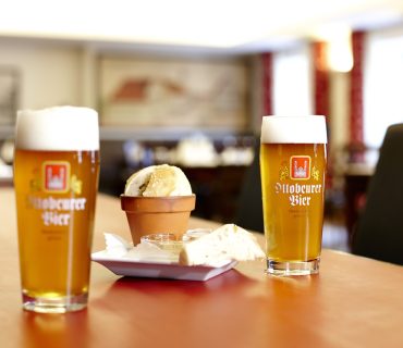 Gutschein  für die Freundschaft   das Bier mit dem man Freundschaften pflegt